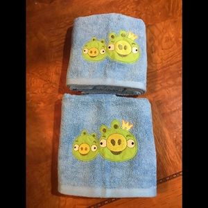 ANGRY BIRDS HAND TOWELS